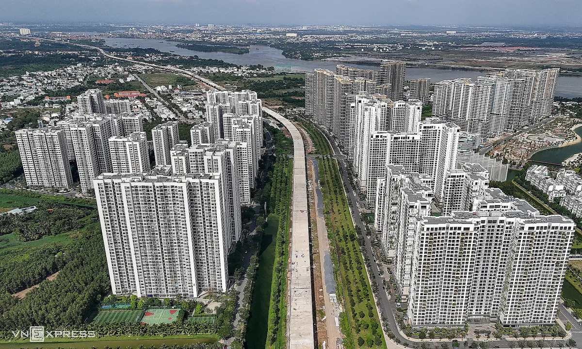 Một năm chung cư Hà Nội, Đà Nẵng, TP HCM đua tăng giá - Hinh 1