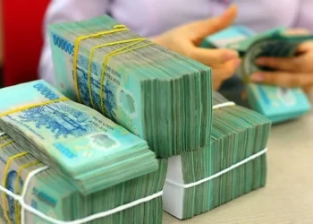 Lãi vay mua nhà tại các ngân hàng quốc doanh tăng mạnh, chạm - Hinh 1