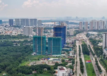 Giá Nhà Đất Tăng Vọt: Bộ Xây Dựng Thừa Nhận Thực Trạng và Giải Pháp Ổn Định Thị Trường - BĐS Đô Thị