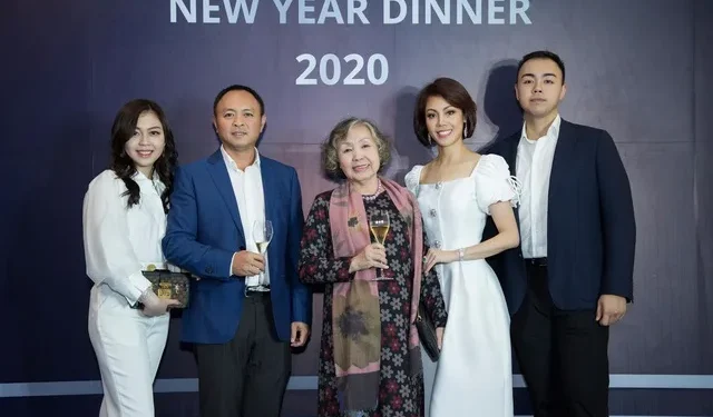 "Nữ Cường Nhân" Nguyễn Thị Sơn Hé Mở Kế Hoạch Đưa Giáo Dục Vào Các Siêu Dự Án Bất Động Sản Của Sơn Kim - BĐS Đô Thị